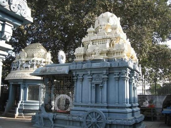 Madhya Kailash Temple